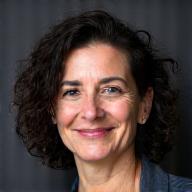 Retrato de María García, Productora de Contenidos